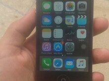 Apple iPhone 4S