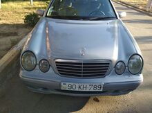 Mercedes E 220, 2000 il
