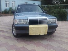Mercedes 190, 1990 il