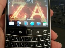 Blackberry 9900