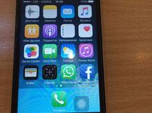 Apple iPhone 4S