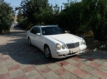 Mercedes E 220, 2002 il