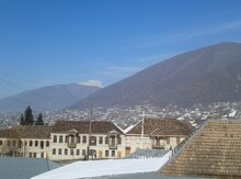 Həyət evi,kirayə verilir, M.F.Axundov pr.dalan 14.ev 1