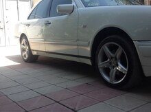 Mercedes E 320, 1996 il