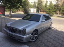 Mercedes E 200, 2001 il