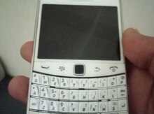 Blackberry 9900