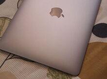 Mackbook