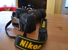 Fotoaparat "Nikon D90"