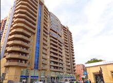 4-otaqlı yeni tikili, 28 May küç. 90, 160 m²