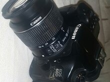 "Nikon" fotoaparatı