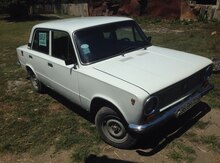 LADA (VAZ) 21011, 1984 il