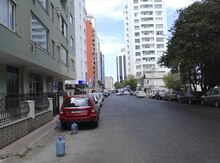 Obyekt, Elmler Ak.,Qutqasinli kuc.15,Komruk Kom-nin arxasi.