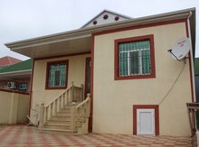 Həyət evi, Sabunçu rayonu Zabrat 1 qəs.