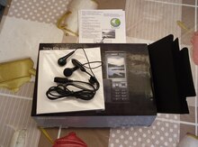 "Sony Ericsson" qulaqlıqları