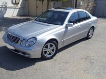 Mercedes E 240, 2002 il
