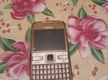 Nokia E72