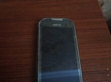 Nokia C7