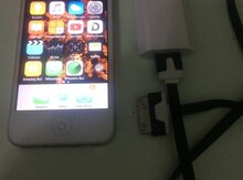 Apple iPhone 4S