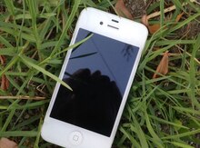 Apple iPhone 4S