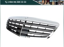 "Mercedes w221" ön radiator barmaqlığı