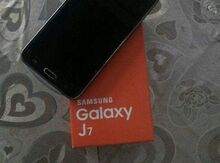 Samsung Galaxy J7