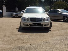 Mercedes E 240, 2004 il