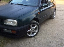 Volkswagen Golf, 1996 il