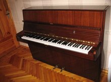 Piano "Rönisch"