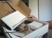"Tenda" wifi modem ve mause
