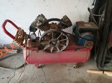Kompressor