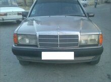 Mercedes 190, 1989 il