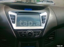 "Hyundai elantra" monitor
