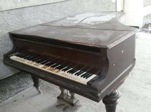 Pianino