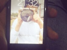 Apple iPhone 4