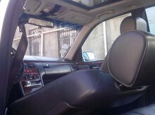 Mercedes E 220, 2000 il