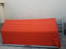 Avtomobil üçün üst yük yeri