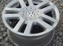 "Volkswagen Passat" diskləri