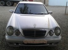 Mercedes E 220, 1999 il