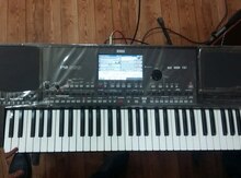Sintezator "Korg PA 600"