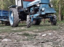 Traktor "T 28"