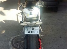 Yamaha YZF-R6, 2006 il