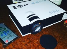 Proyektor "Unic"