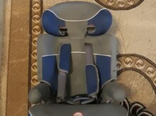 Uşaq üçün avtomobil oturacağı