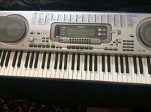 Sintezator "Casio"