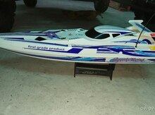 Qayiq motorlu