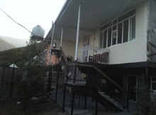 3-otaqlı yeni tikili kirayə verilir, Şəki ş., 40 m²