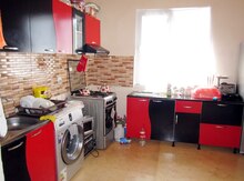 4-otaqlı mənzil, Şəki ş., 80 m²