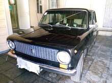 LADA (VAZ) 21013, 1984 il