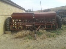 Traktor qoşqusu