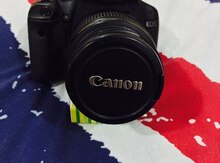 Canon D500
